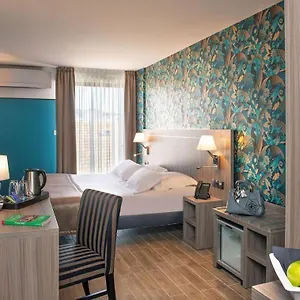 **** Hotel Unique & France